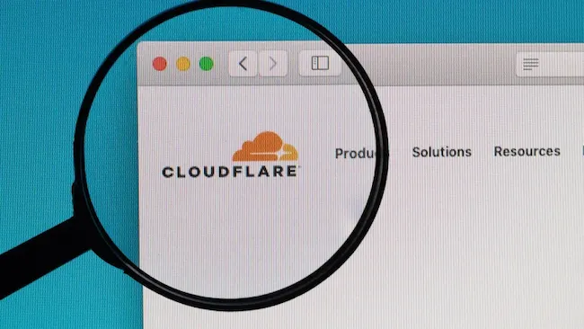 Cloudflare l&auml;sst Websites KI-Bots mit &sbquo;Pay Per Crawl&lsquo; zur Kasse bitten